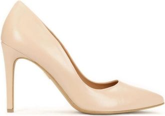 Kazar Dames beige pumps. Dit product valt groot uit. - Dames - Pumps - Beige - 38 1/2 EU - Leer - Schoenen