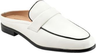 Trotters Lola Loafer Mule in White at Nordstrom, Size 10.5