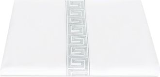 Matouk Ophelia 520 Thread Count Duvet Cover in Silver at Nordstrom, Size King