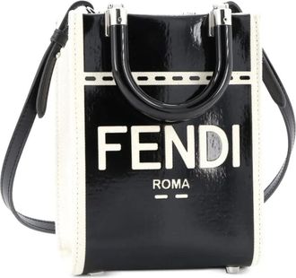 Fendi Sunshine Shopper kleine canvas en gelakte crossbodytas - Zwart