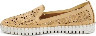 Eric Michael Womens Maria Slip On Loafers In Beige Nubuck