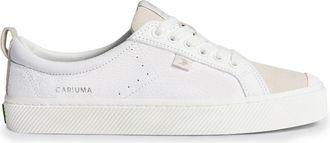 Cariuma OCA sneakers - men - Cork/Rubber/Organic Cotton/LWG-Certified Gold-Rated Suede/LWG-Certified Gold-Rated Leather - 9 - White