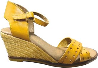 Eric Michael Womens Dakota Ankle Strap Sandals In Yellow