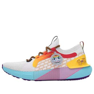 Under Armour HOVR Phantom 3 SE Pride 3027281-100