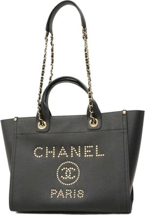 Chanel Black Grained Calfskin Tote Bag (Pre-Owned)