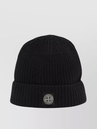 Stone Island ribbed knit beanie with compass logo patch