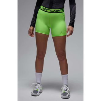 【関税＆送料込み】Jil Sander Green Linen Shorts Jil Sander Green Linen Shorts from $491.00 - on Stylight