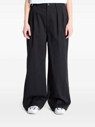 New Balance Boylston geplooide broek - Zwart