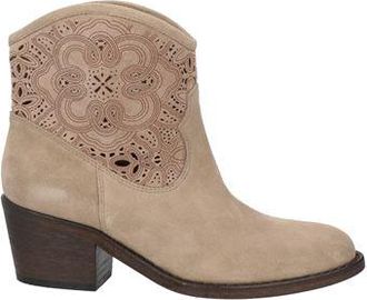 Via Roma 15 FOOTWEAR - Ankle boots on YOOX.COM