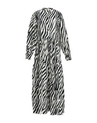 Stella Nova KLEIDER - Maxi-Kleider auf YOOX.COM