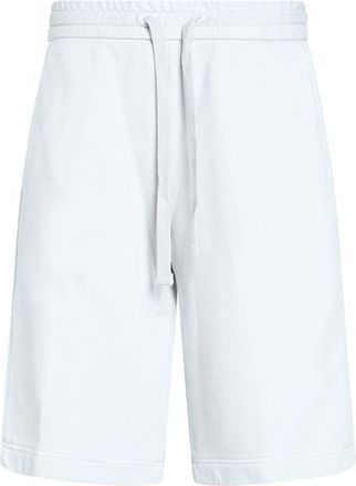 Circolo 1901 BOTTOMWEAR - Shorts & Bermuda Shorts sur YOOX.COM