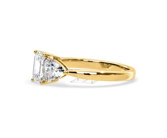 The Diamond Store Aurora Lab Diamond Emerald Cut and Trillion 1.70ct Ring in 18K Gold F/VS1