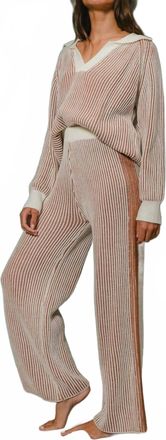 Bibi Womens Rib Texture Sweater And Pants Set In Ivory Cinnamon