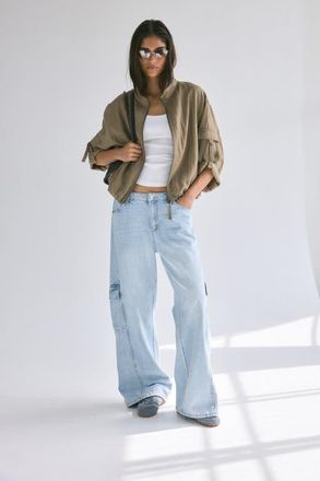 H&M Wide-leg Regular Waist Jeans in Light Denim Blue at Nordstrom, Size 14
