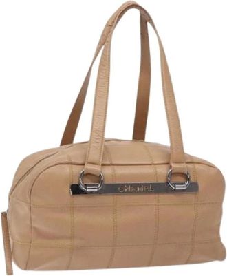 Chanel Pre-owned Handbags, female, Beige, Size: ONE SIZE Pre-owned Vintage Hand Bag