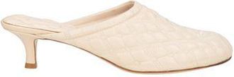 Burberry CALZATURE - Mules & Zoccoli su YOOX.COM