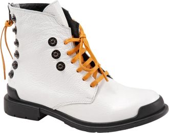 Bueno Womens Elora Ankle Boot In White