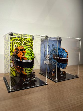 OEM Vitrinas Lego Para Los Cascos De Lando Norris Y Oscar Piastri De La F&oacute;rmula 1