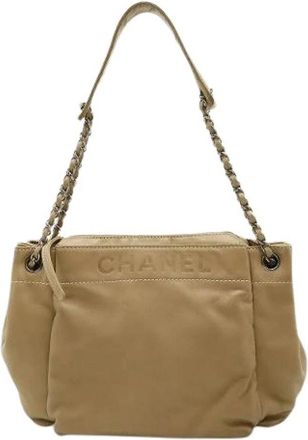 Chanel Pre-owned Shoulder Bags, female, Beige, Size: ONE SIZE Pre-owned Leather Vintage Shoulder Bag