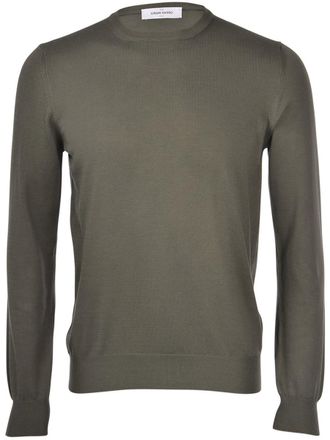 Gran Sasso Paricollar Clothing