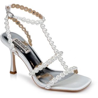 Badgley Mischka Camilia Square Toe Sandal in Soft White at Nordstrom Rack, Size 6.5