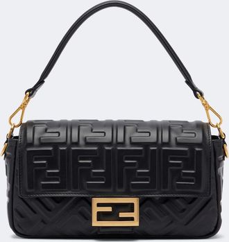 Fendi Baguette 26424 Medium leather shoulder bag