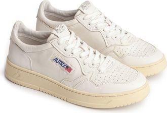 Autry Medalist Low Sneaker in Goat/goat White at Nordstrom Rack, Size 5Us / 35Eu
