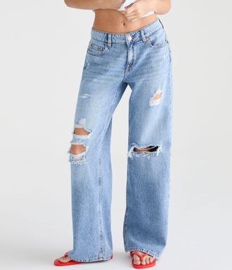 A&eacute;ropostale Low-Rise Baggy Wide Leg Lightweight Luxe Jean