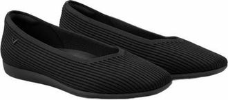 Vivaia Lightweight Square-Toe V-Cut Flats in Black at Nordstrom, Size 11