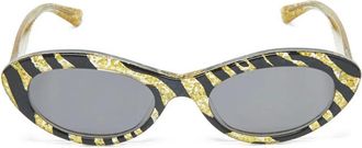 Alexander McQueen Zonnebril met cat-eye montuur - Geel