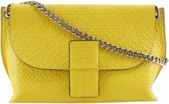Loewe Pre-owned Cross Body Bags, female, Yellow, Size: ONE SIZE Pre-owned The Avenue
