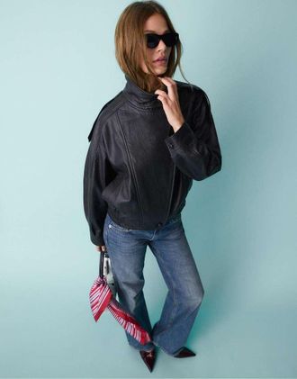 Stradivarius Giacca oversize 100% pelle nera con patta-Nero