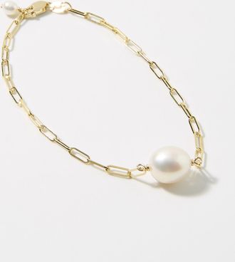Poppy Finch Womens Large pearl paperclip bracelet