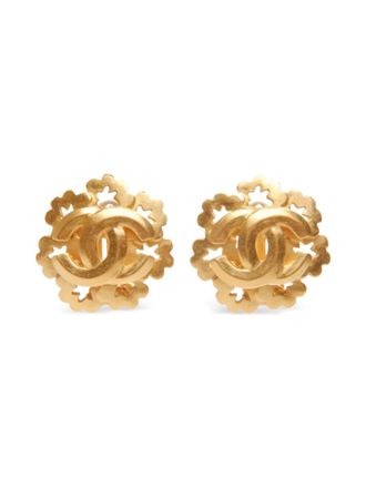 Chanel 1996s Chanel CC Mark clip-on earrings - Gold