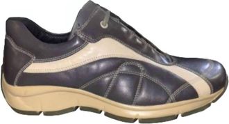 GBX Mens Slip On Walking Shoes In Black/beige