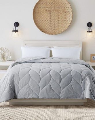 Waverly Discontinued Waverly Antimicrobial Down Alternative Comforter