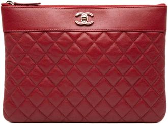 Chanel Clutch Mademoiselle O Case media in pelle di pecora trapuntata 2018-2019 - Rosso