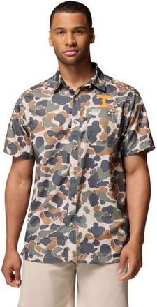 Columbia Mens Columbia Camo Tennessee Volunteers Super Slack Tide Omni-Wick Button-Up Shirt at Nordstrom, Size Medium