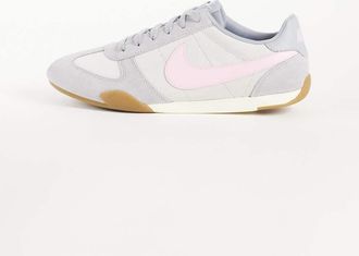 Nike Sprint Sister sneakers in camoscio grigio e rosa