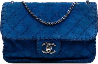 Chanel Borsa a spalla media in pelle scamosciata trapuntata con battente 2012-2013 - Blu