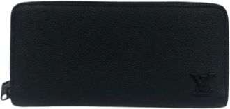 Louis Vuitton Pre-owned Wallets, female, Black, Size: ONE SIZE Pre-owned Fabric Wallet