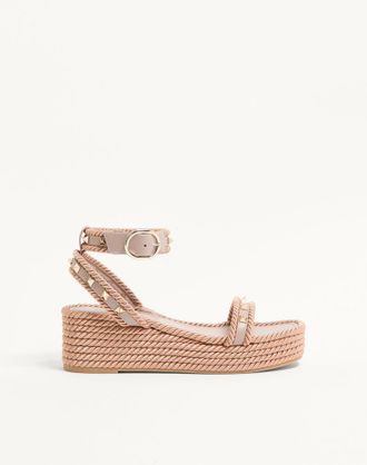 Valentino Garavani Rockstud Flatform Sandal In Calfskin 45Mm Wo