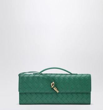 Bottega Veneta Andiamo clutch in Jungle green