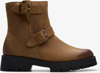 Clarks Womens Ledwick Haley Dark Sand Oily Boots - Brown - Size UK 5.5