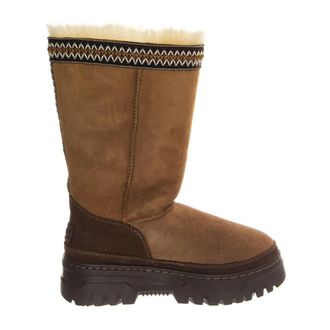 UGG Classic Tall Trailgazer - Shoes - Mujer - Marr&oacute;n - 37 EU