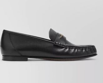 Chlo&eacute; loafers leather upper round toe design