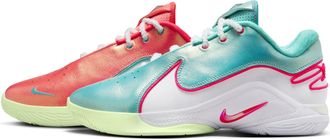 Nike LeBron 22 EP Christmas HV5147-600