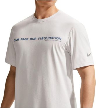 Nike Hyverse Dri-Fit Uv Protection T-Shirt Platinum Tint IQ3628-094