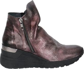 Eric Michael Womens Nancy Boots In Bourdeux