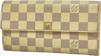 Louis Vuitton White Long Wallet (Bi-Fold) (Pre-Owned)